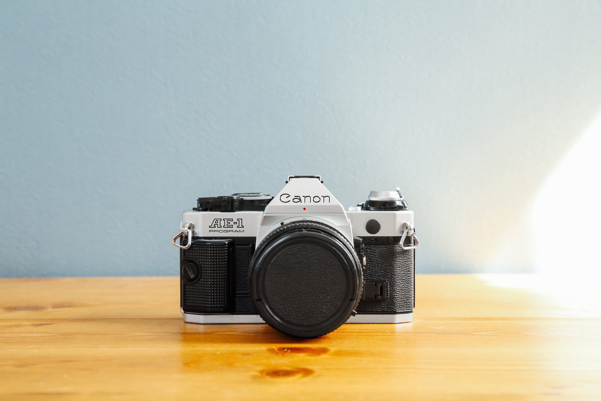 Canon AE-1PROGRAM【完動品】 – Ein Camera