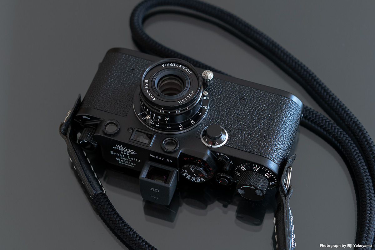 Leica IIIfに Voigtlander HELIAR 40mm F2.8 Aspherical Lで御茶ノ水