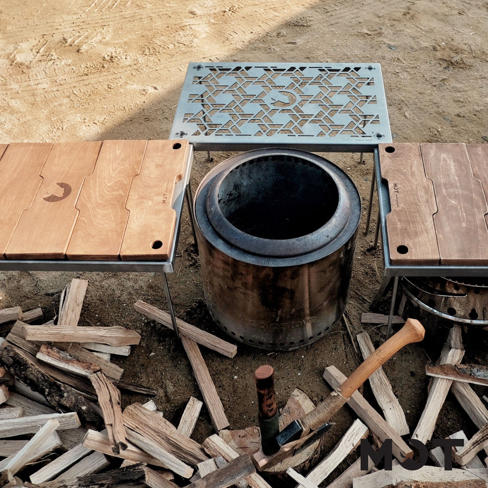 MOTニューイグニス テーブル（IRON） – eight