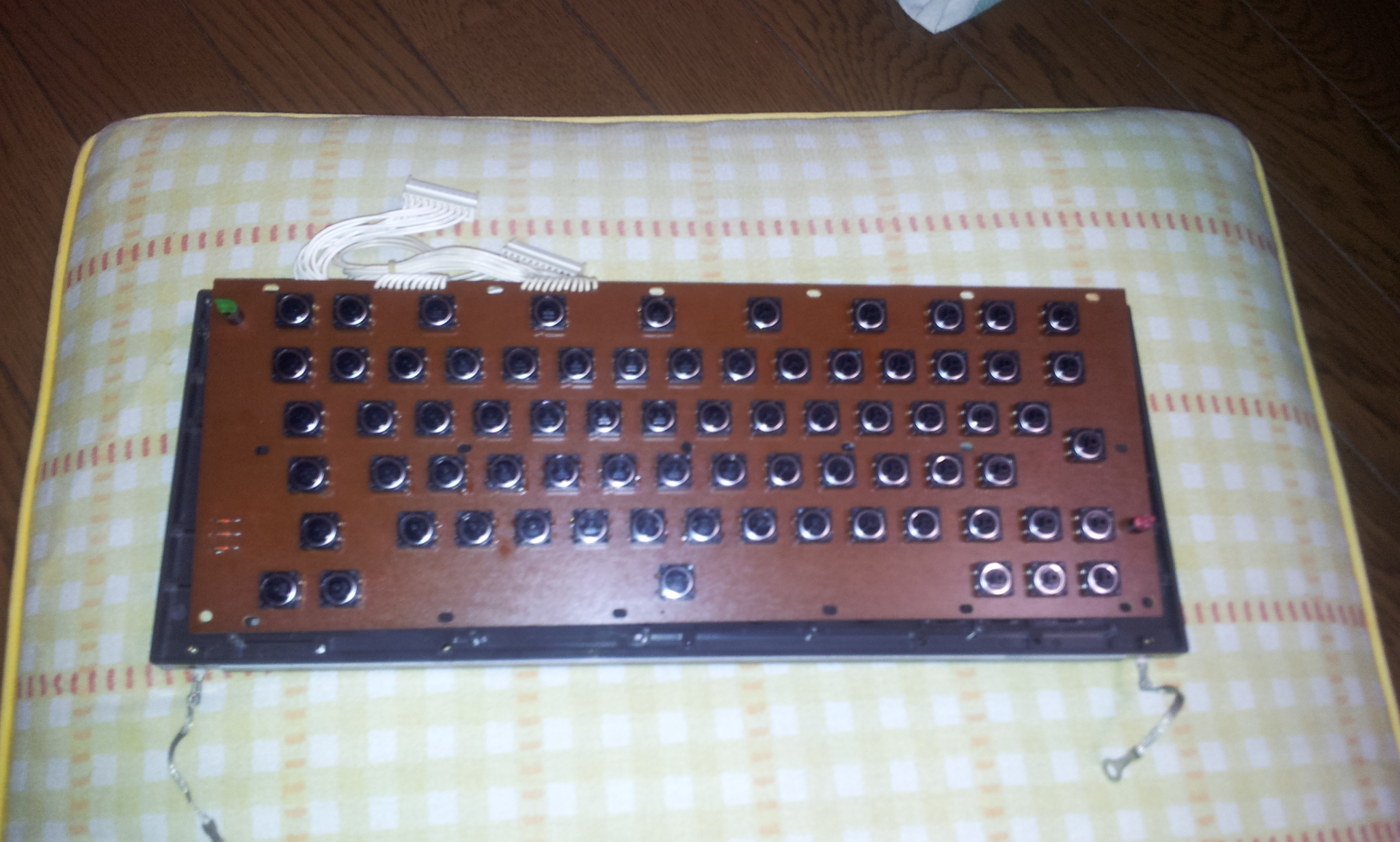 PC-6001mk2修理記録(2)キースイッチ全交換手術: 808 Midway