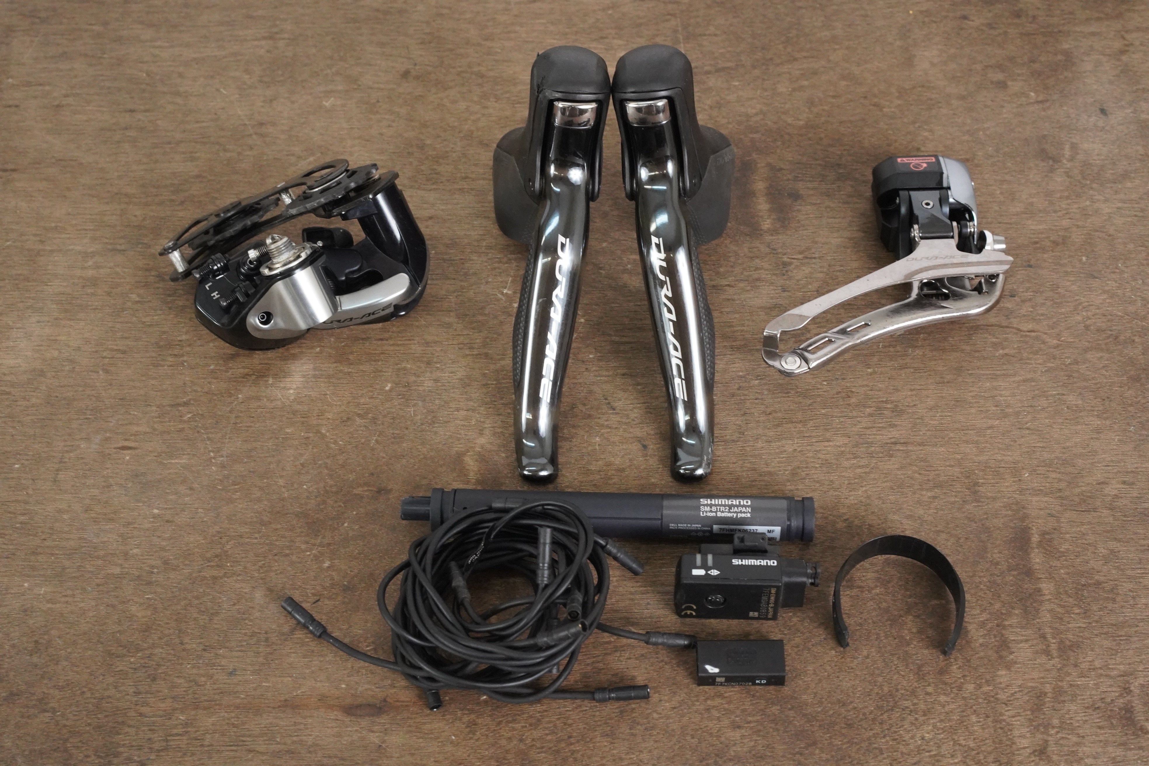 Shimano Dura-Ace 9070 Di2 11 Speed Electronic Rim Brake Road