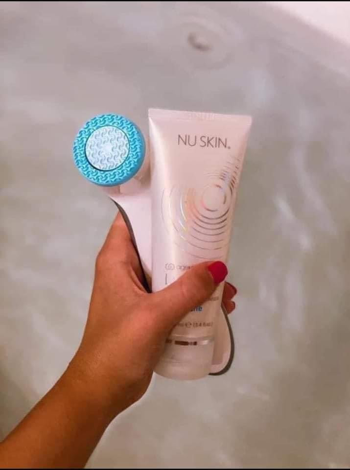 Nuskin Lumispa Facial Cleansing Beauty Device | Ella G Boutique