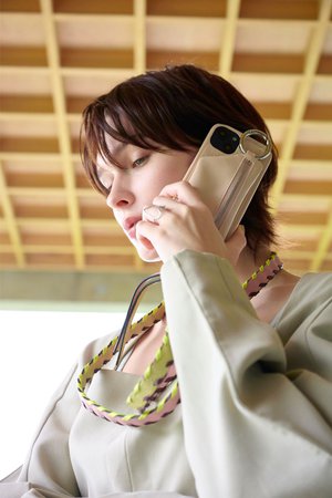 ajew(エジュー)｜iPhone16 ajew patent case shoulder/ベージュ の通販