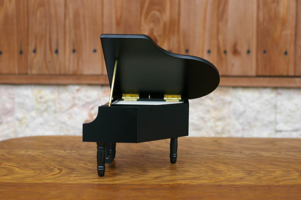 18弁オルゴール用 木製グランドピアノケース 黒M
