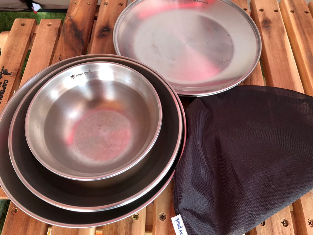 キャンプでは食器にもこだわりを！スノーピークのテーブルウェアー