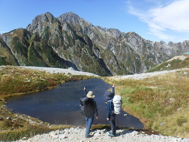 剱岳八ツ峰・Ⅵ峰フェース~上半縦走 - 山岳ガイド佐藤勇介 HP