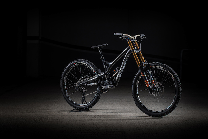 Commencal's Updated Supreme DH V4.2 - Press Release - Pinkbike
