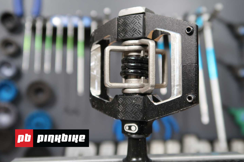 Review: Crankbrothers' New Mallet Trail Pedals - Pinkbike