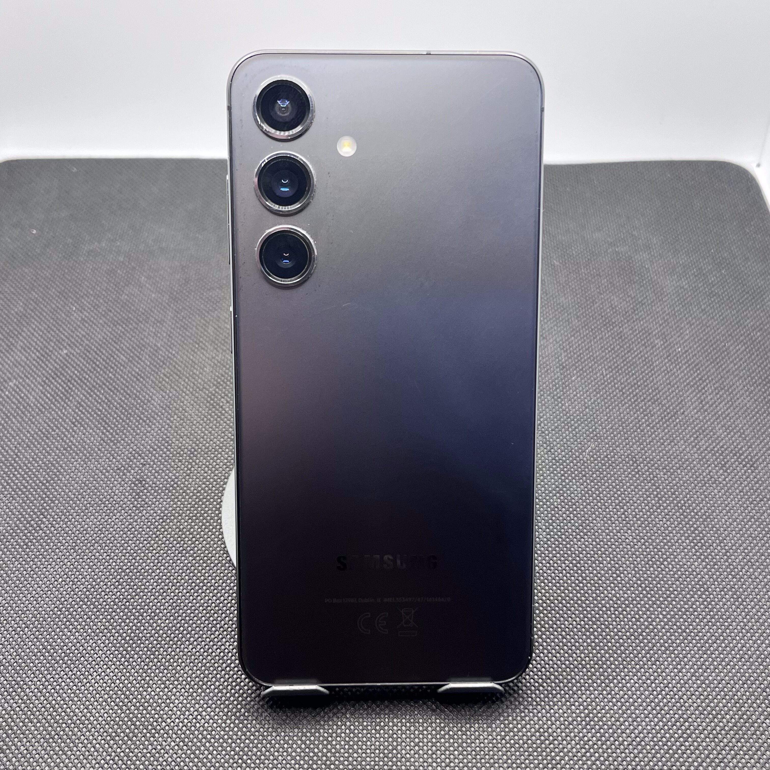 Buy Used Samsung Galaxy S24 256GB Dual Sim Onyx Black (12 Month