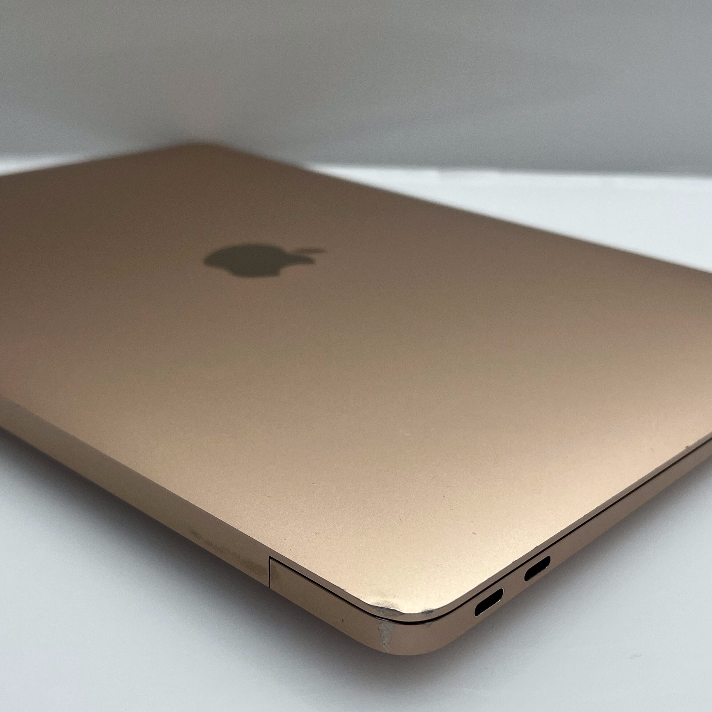 Buy Used Apple MacBook Air 13-Inch “Core i3” 1.1 GHz (Scissor