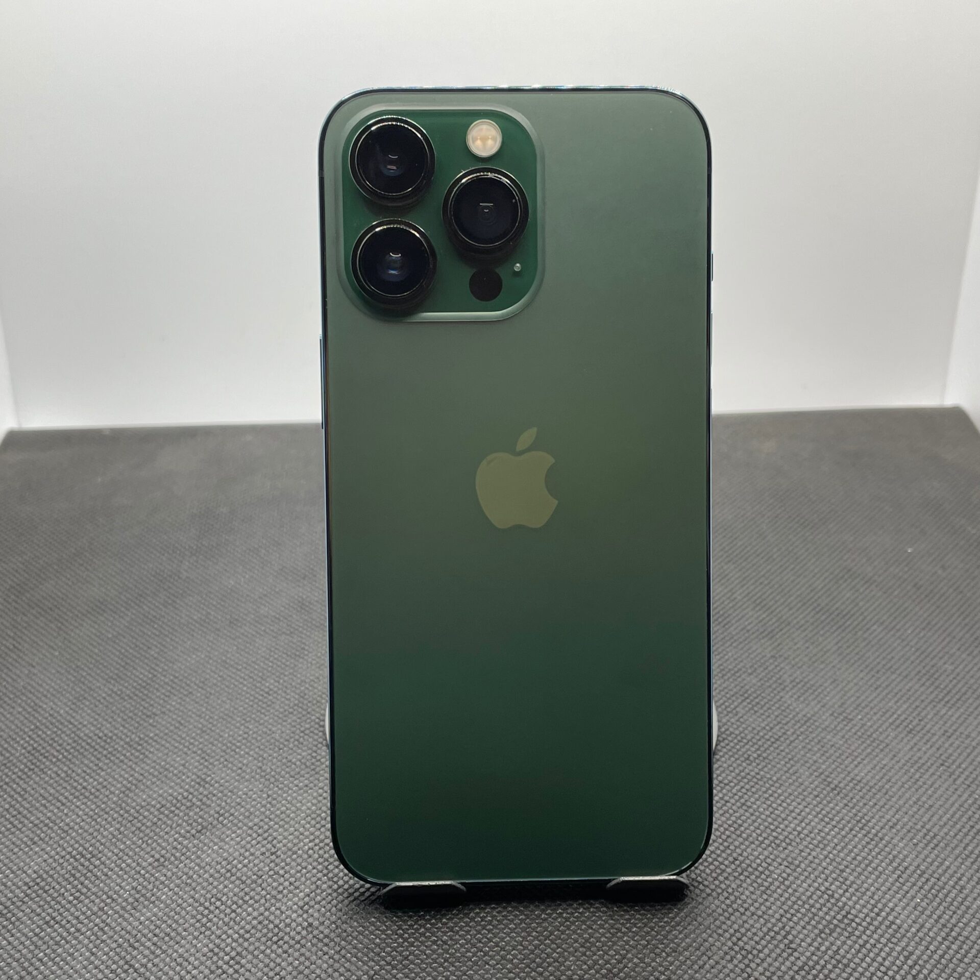 Buy Used Apple iPhone 13 Pro 128GB Midnight Green (6 Month