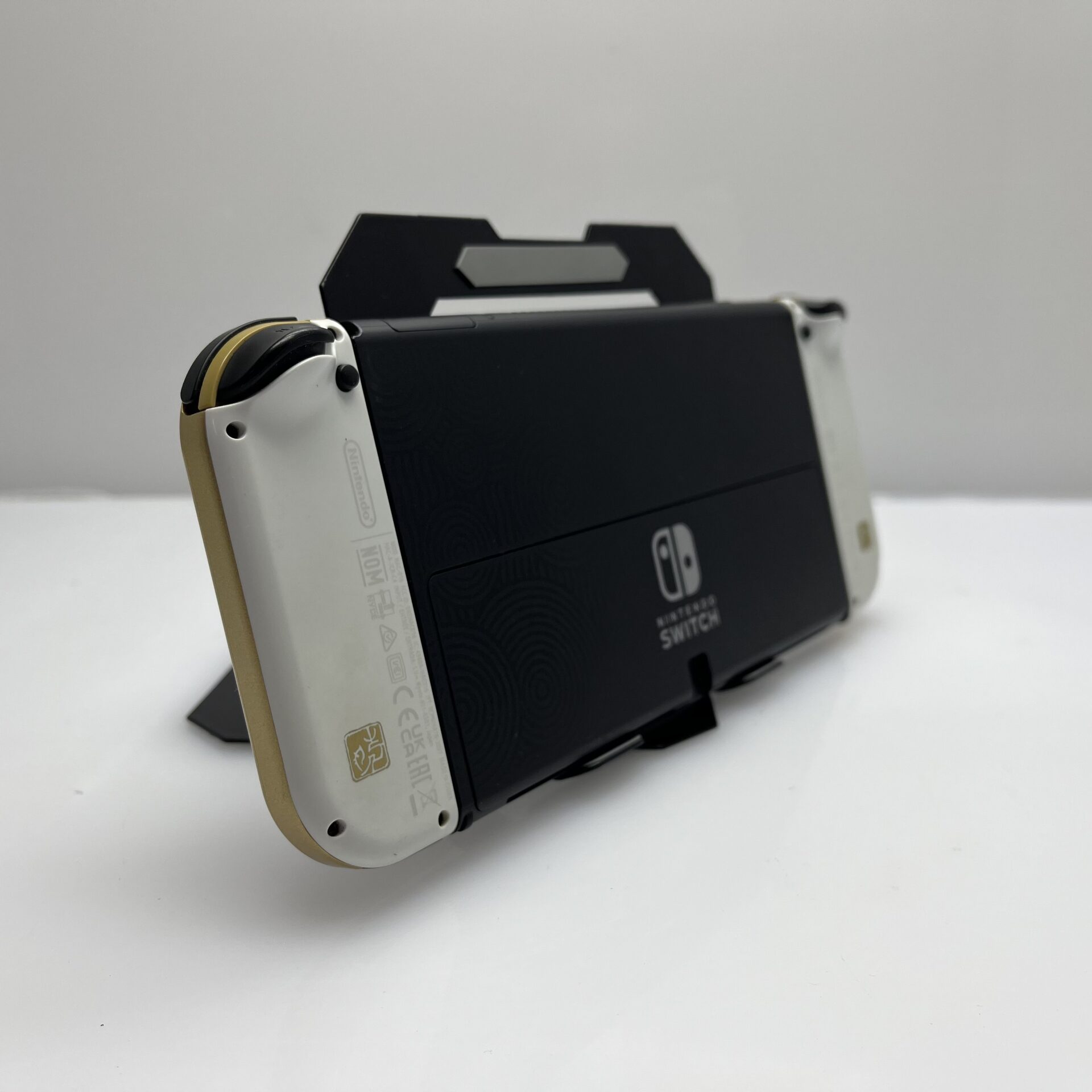 Buy Used Nintendo Switch OLED 64GB The Legend of Zelda:Tears of