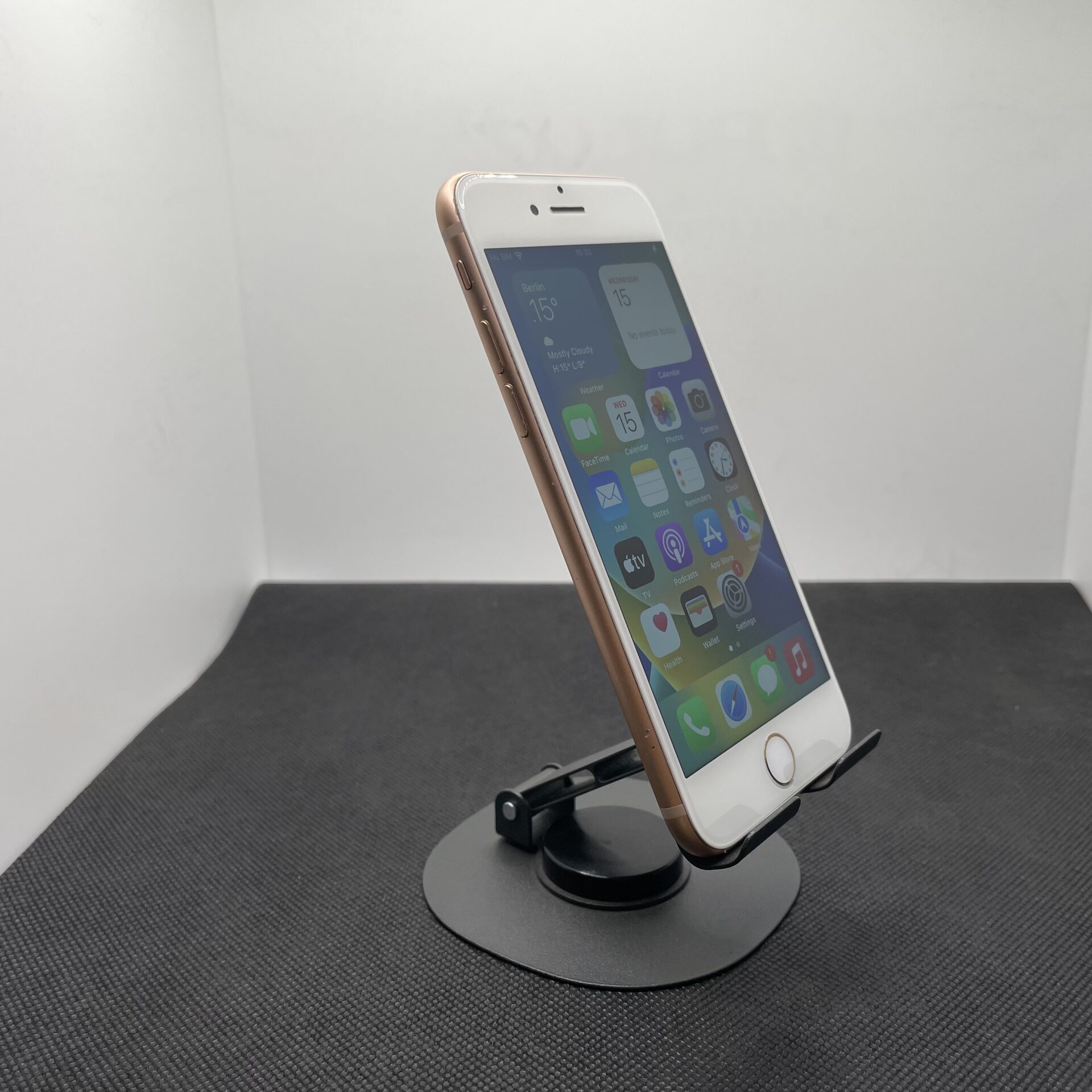 Buy Used Apple iPhone 8 64GB Gold - Warranty & Fast Shipping