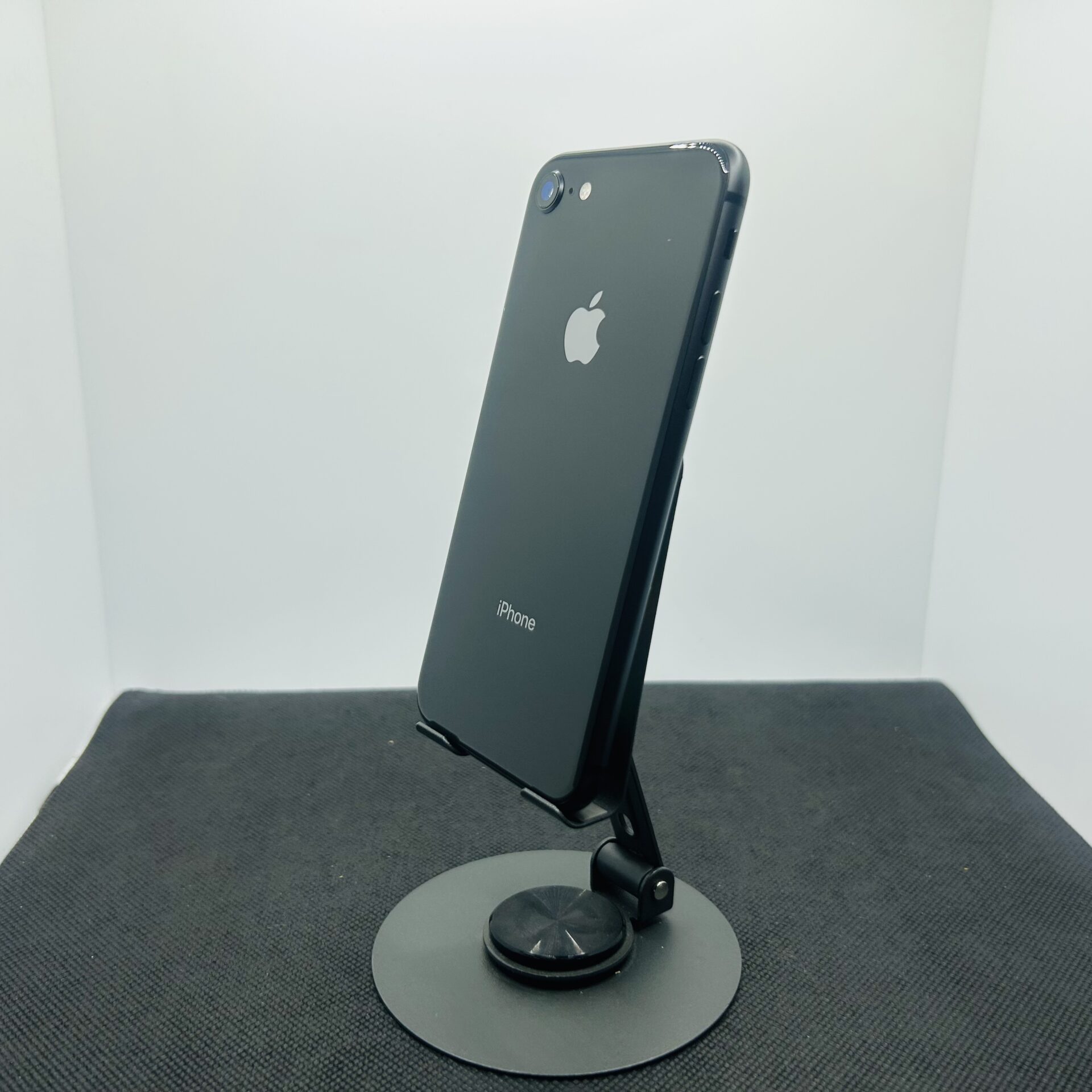 Buy Used Apple iPhone 8 256GB Space Gray – (Grade B) - Warranty