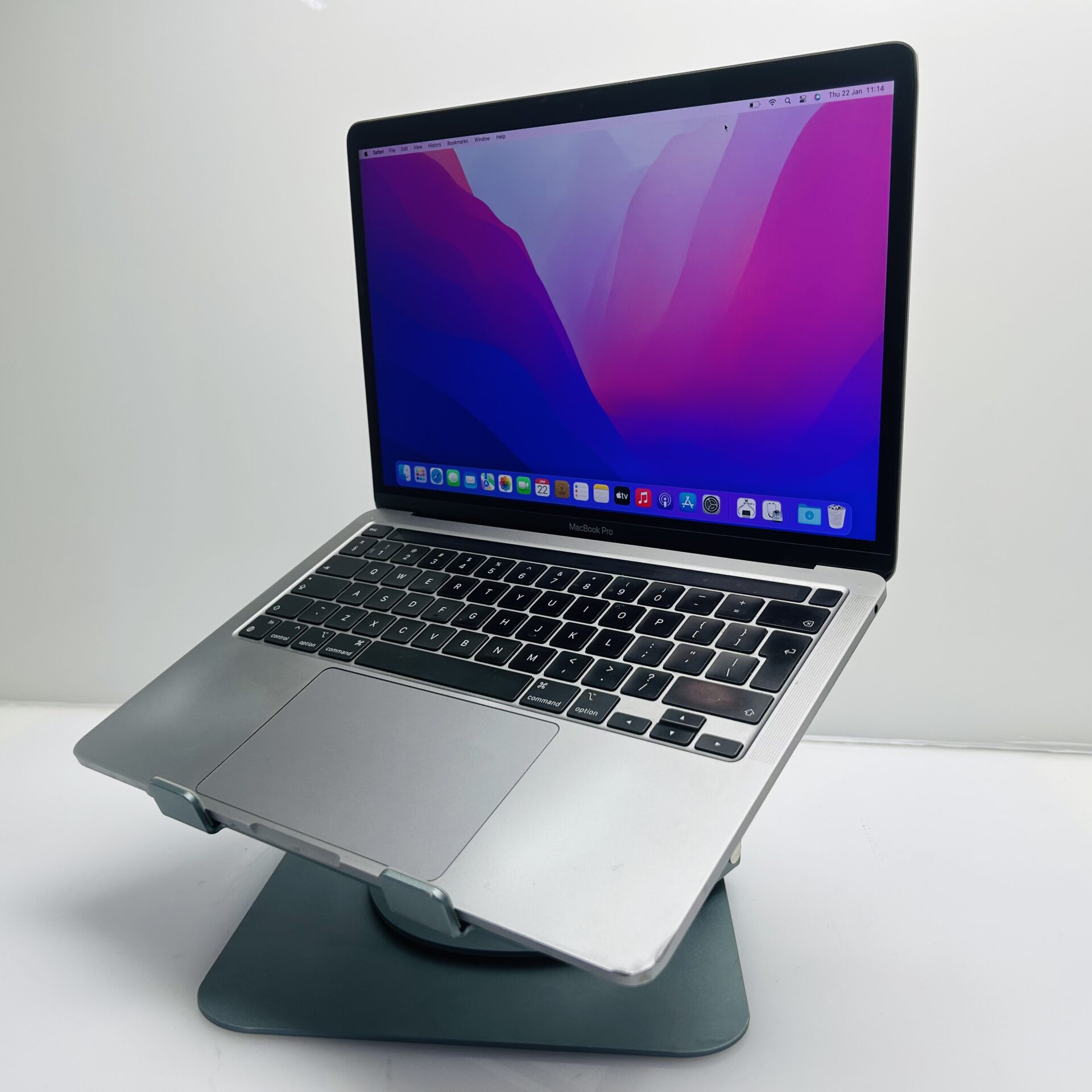 Buy Used Apple MacBook Pro “M1” 13-inch 8 CPU/8 GPU 8GB RAM 512GB