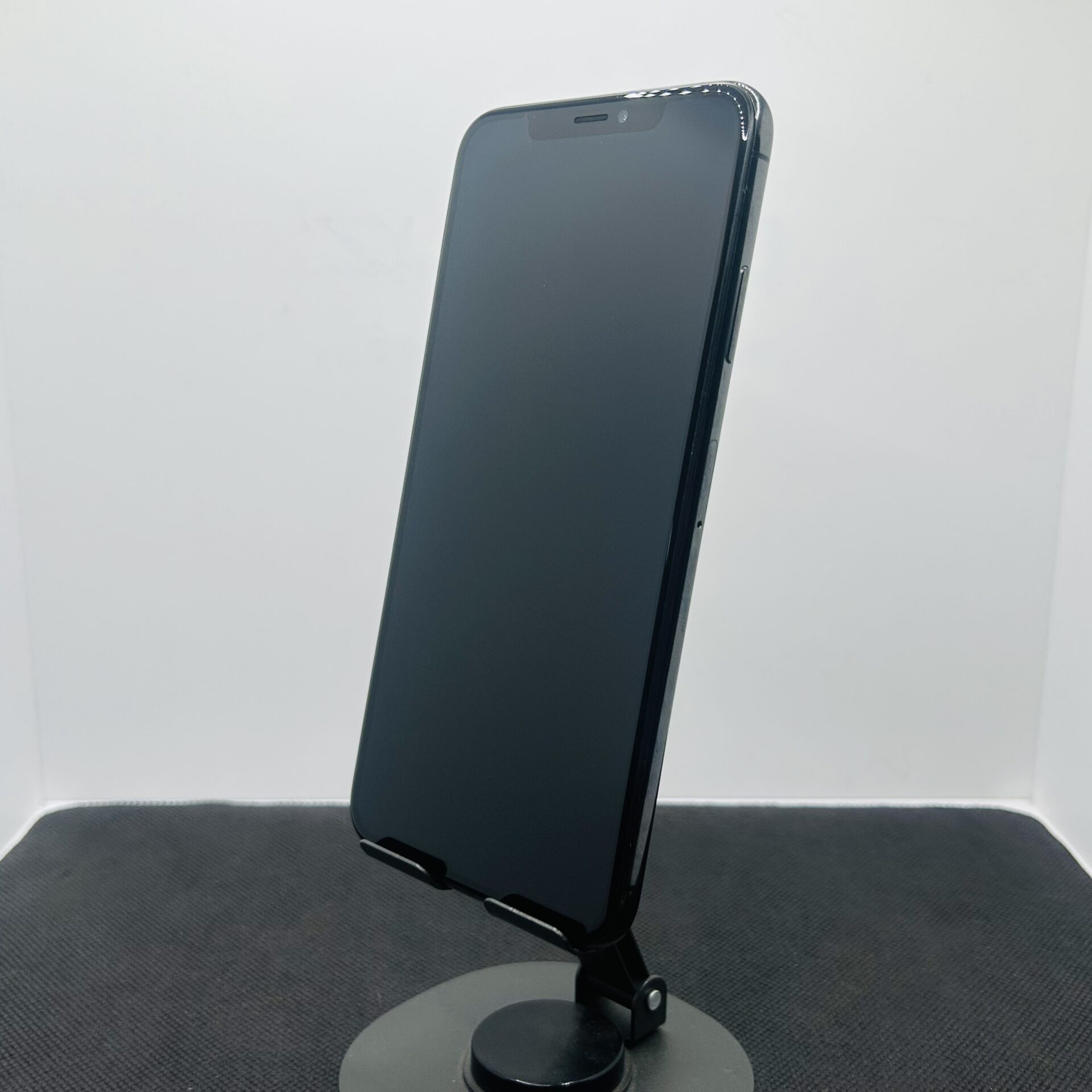 Buy Used Apple iPhone Xs Max Black 256GB - (Grade B) - Warranty