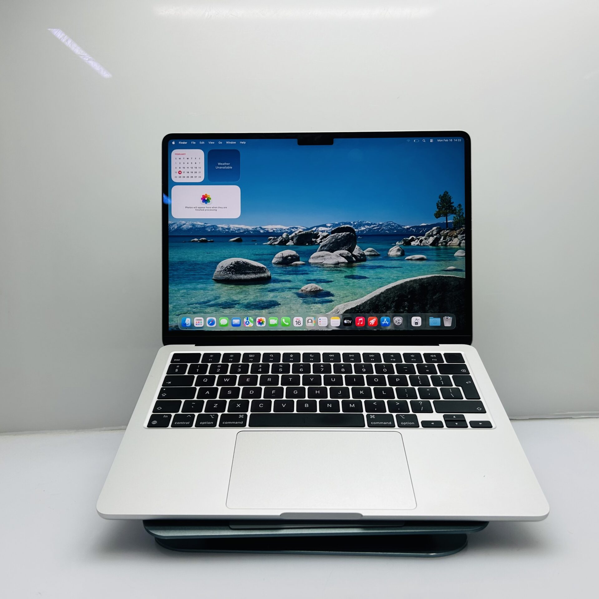 Buy Used Apple MacBook Air “M3” 13-Inch 8 CPU/ 10 GPU (2024) 24GB