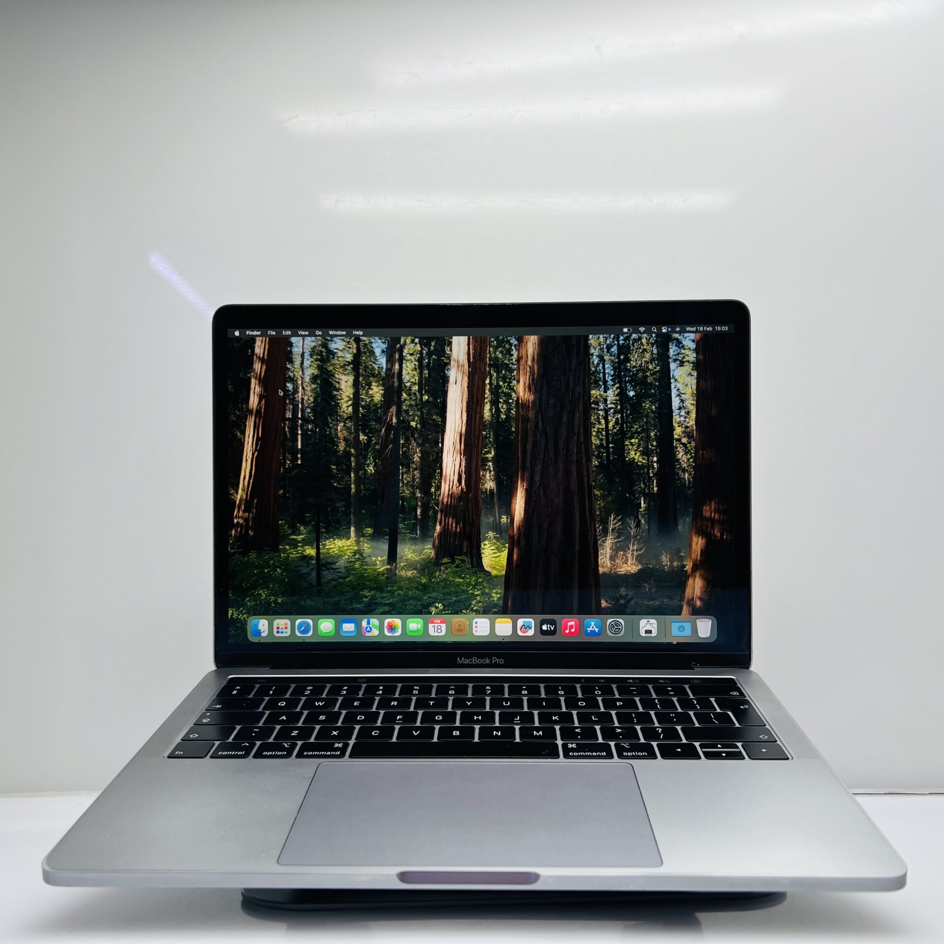 Buy Used Apple Macbook Pro 13-inch “Core i5” 1.40GHz (TouchBar