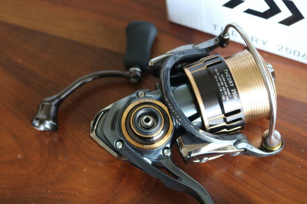 カスタムレポート 17セオリー 2506 オーバーホール | リールカスタム