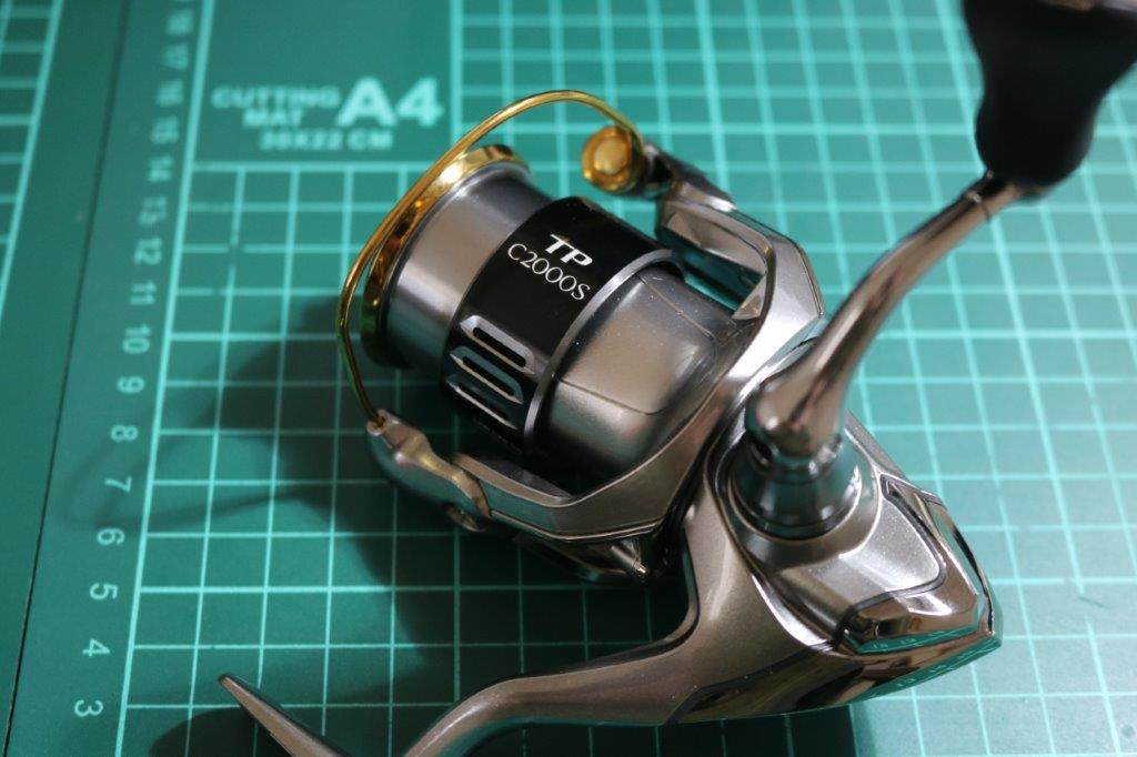 カスタムレポート 15ツインパワー C2000S オーバーホール | リール