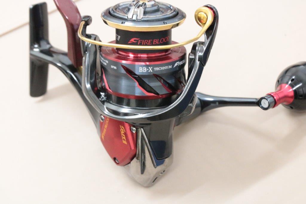 24BB-X テクニウムFB C3000DXXG S ヤエン音出しカスタム 2台 | リール