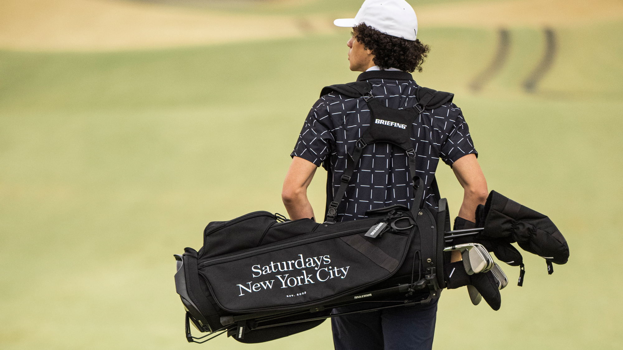 Saturdays NYCとBRIEFING GOLFがコラボレーション | EYESCREAM