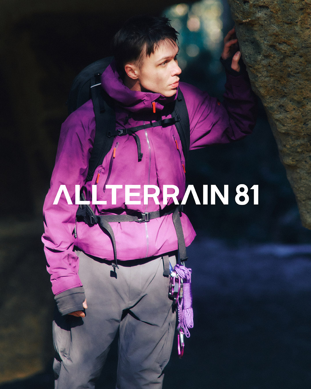 DESCENTEから全地形に対応する防⽔シェルジャケットが発売 | EYESCREAM