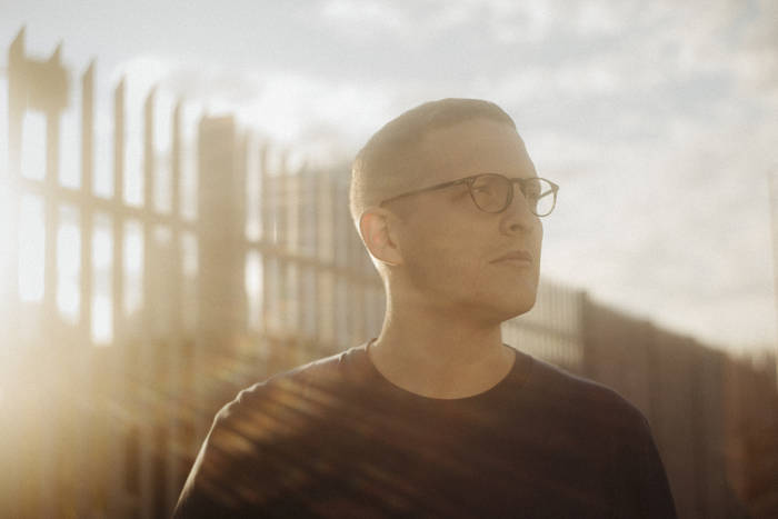 Someone Close | Floating Points
