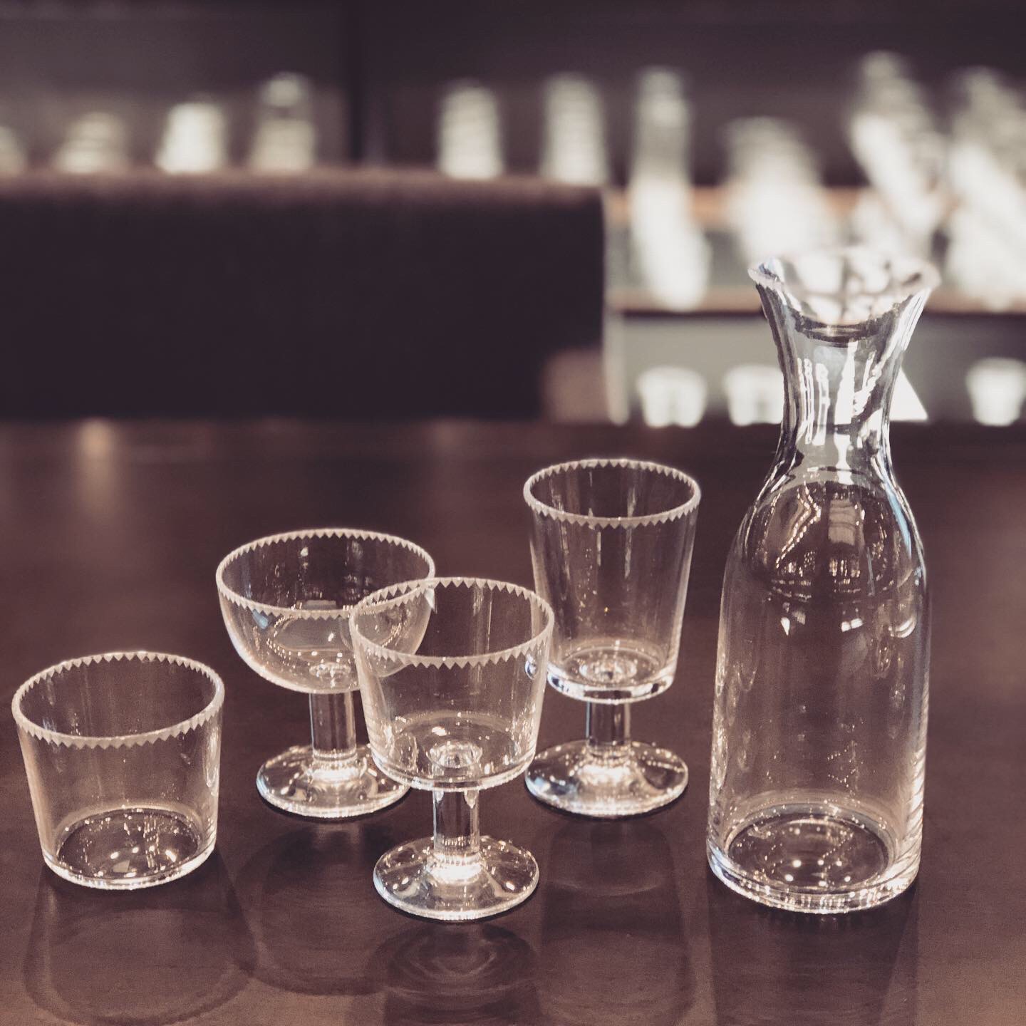 glassworks | factory zoomer