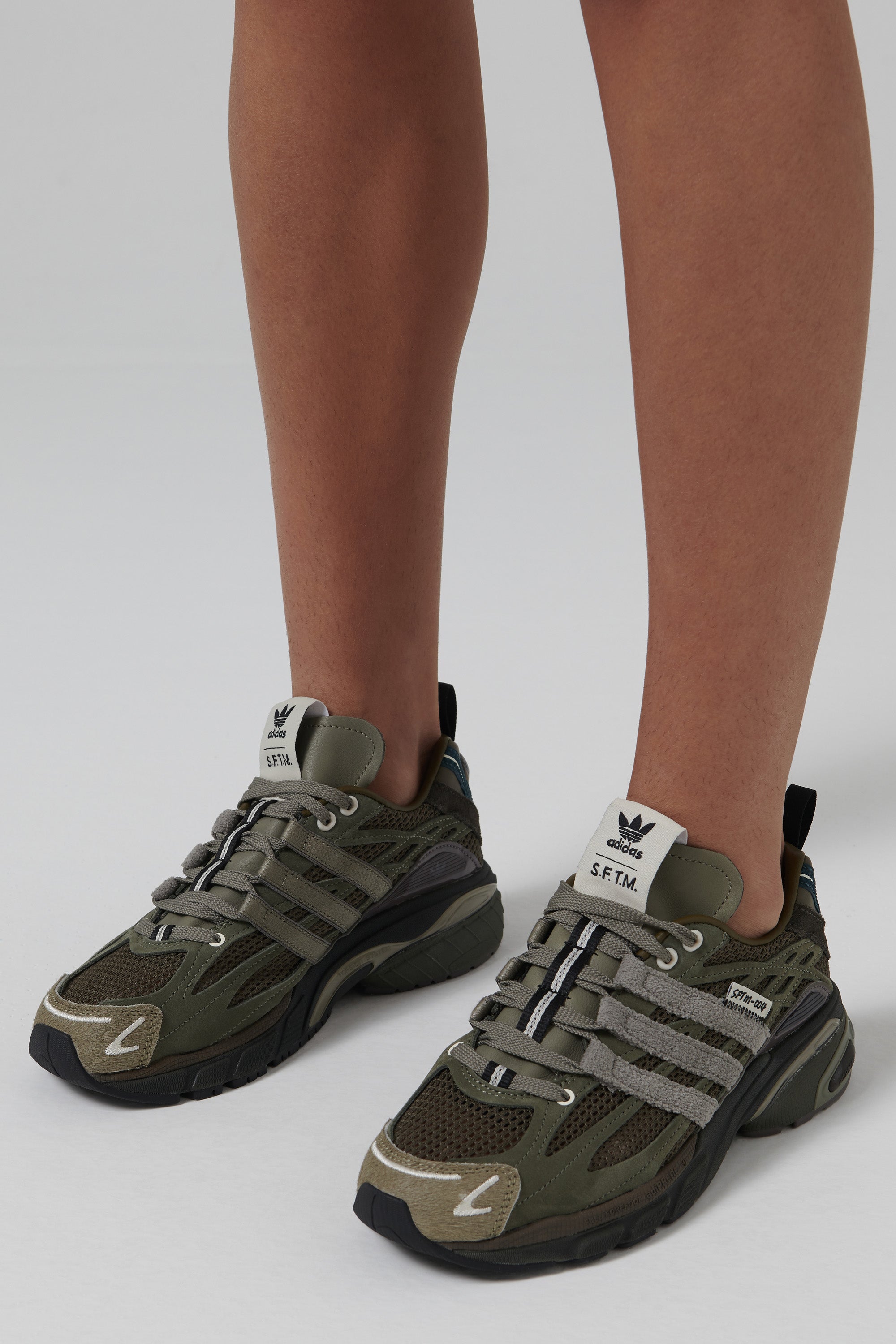 adidas Green Adistar Cushion SFTM Sneakers