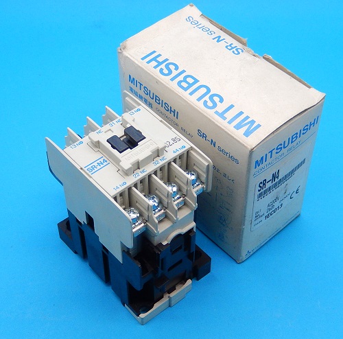 SR-N4 AC200V 2a2b コンタクタ形電磁継電器 三菱電機 ランクS中古品