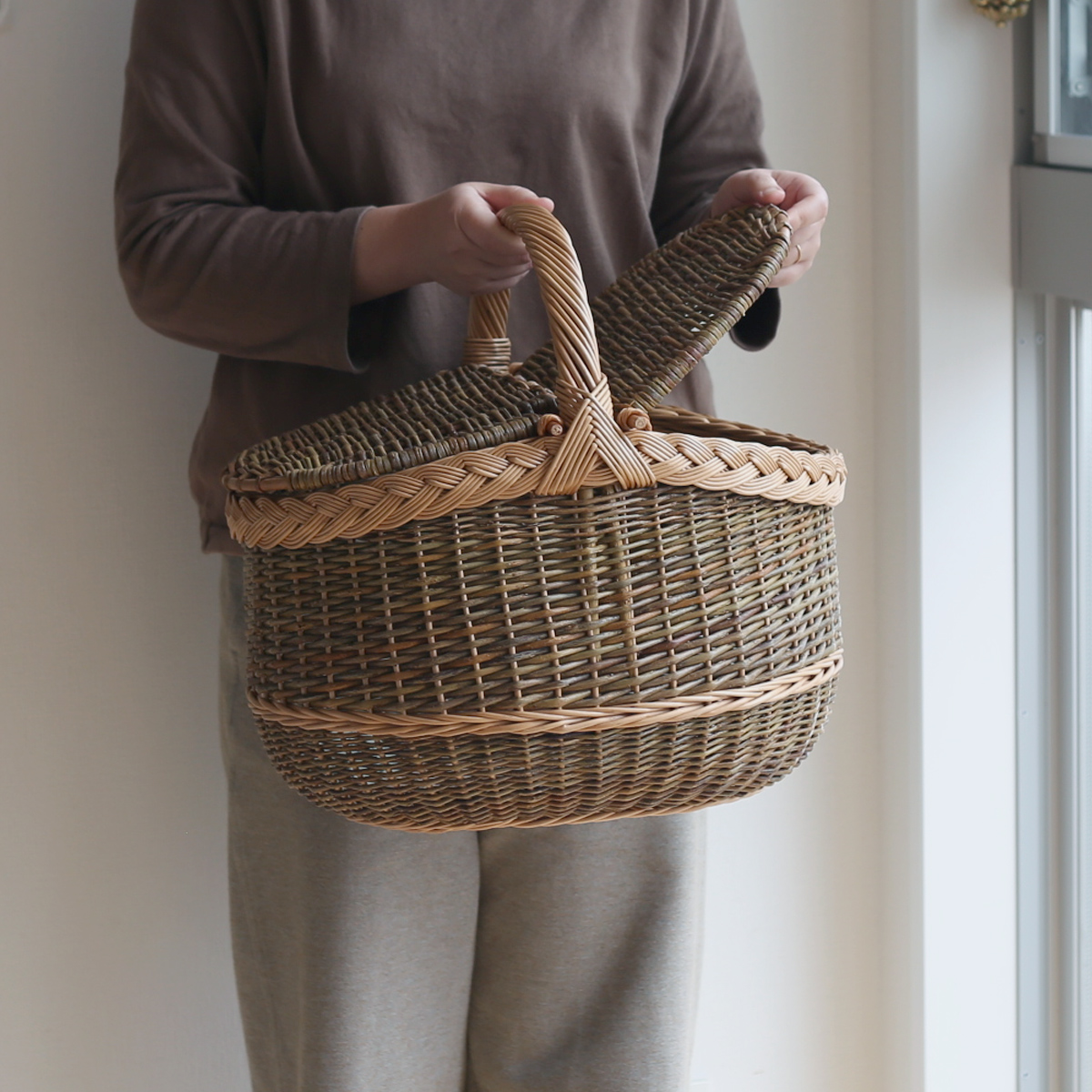 ラトビアのかごの通販（ヤナギの蓋つきバスケット）｜FAVOR（手仕事