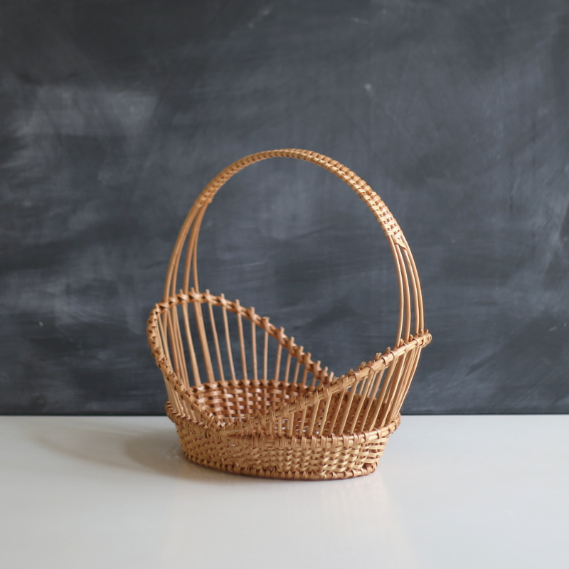 ラトビアの手仕事 リトアニア様式の手編みのバスケット - FAVOR (雑貨