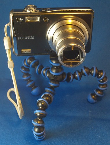 Fujifilm FinePix F70EXR - Camera-wiki.org - The free camera