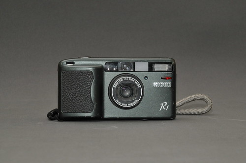 Ricoh R1 - Camera-wiki.org - The free camera encyclopedia