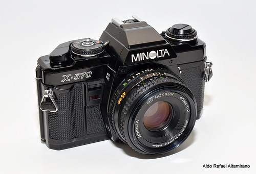 Minolta X-500 - Camera-wiki.org - The free camera encyclopedia