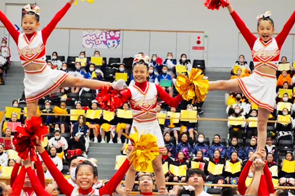 チアリーディングチーム「AXEL」| ワーサル福岡校