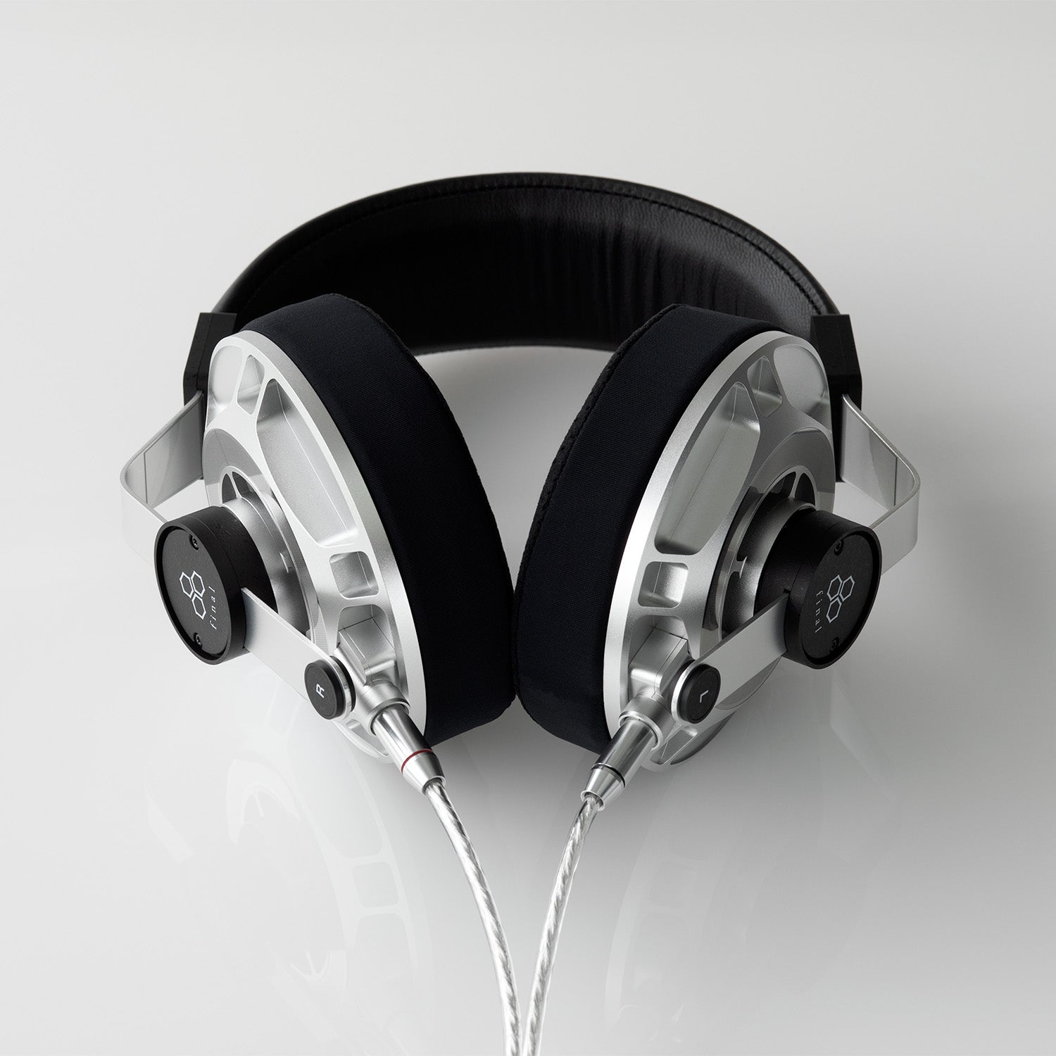 D8000 Pro Edition｜final-イヤホン・ワイヤレスイヤホン・ヘッドホン