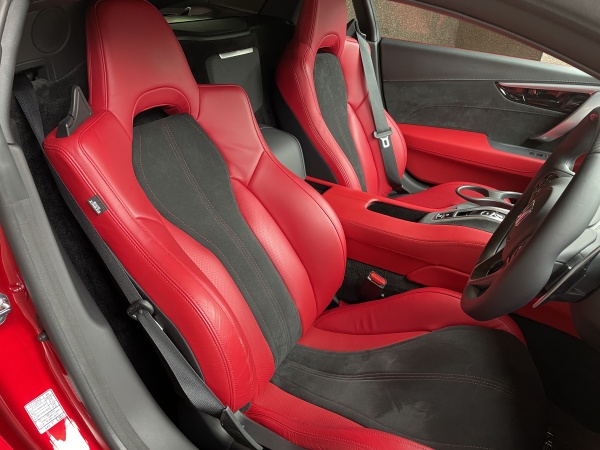 ホンダNSX スエードコンビレザーシート（赤）擦れ 補修｜東京 世田谷区