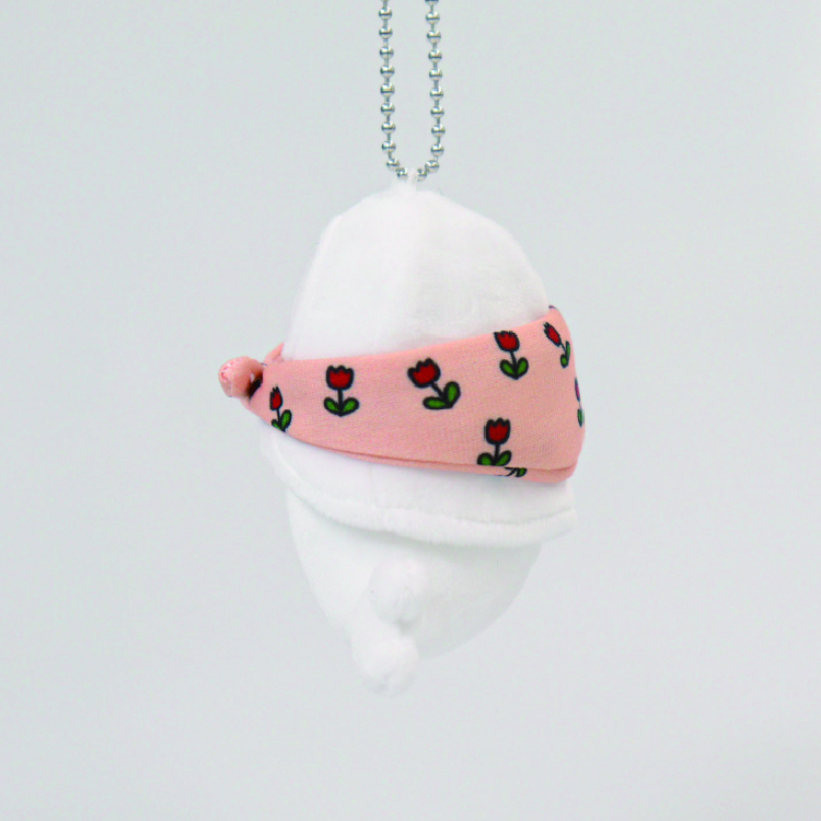 こざらしさんポンチョ マスコット｜むにゅぐるみパティオ公式サイト