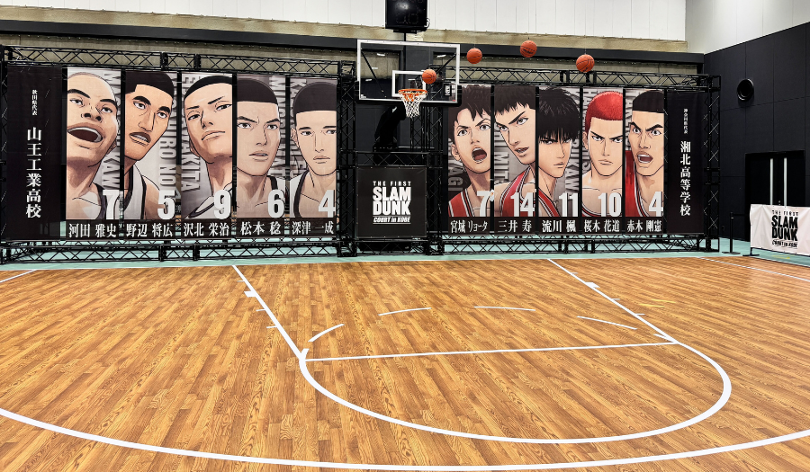 西日本初】THE FIRST SLAM DUNK “COURT” in KOBE 「COURT＆LOCKER ROOM