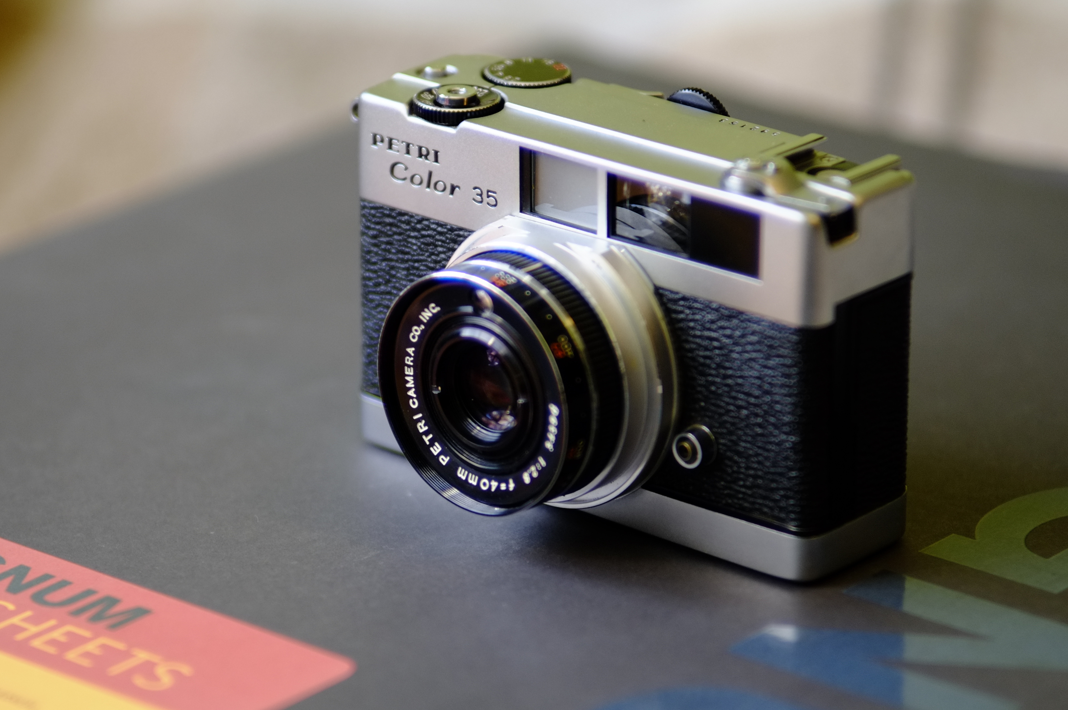 Meet the Camera: Petri Color 35 – Filmosaur