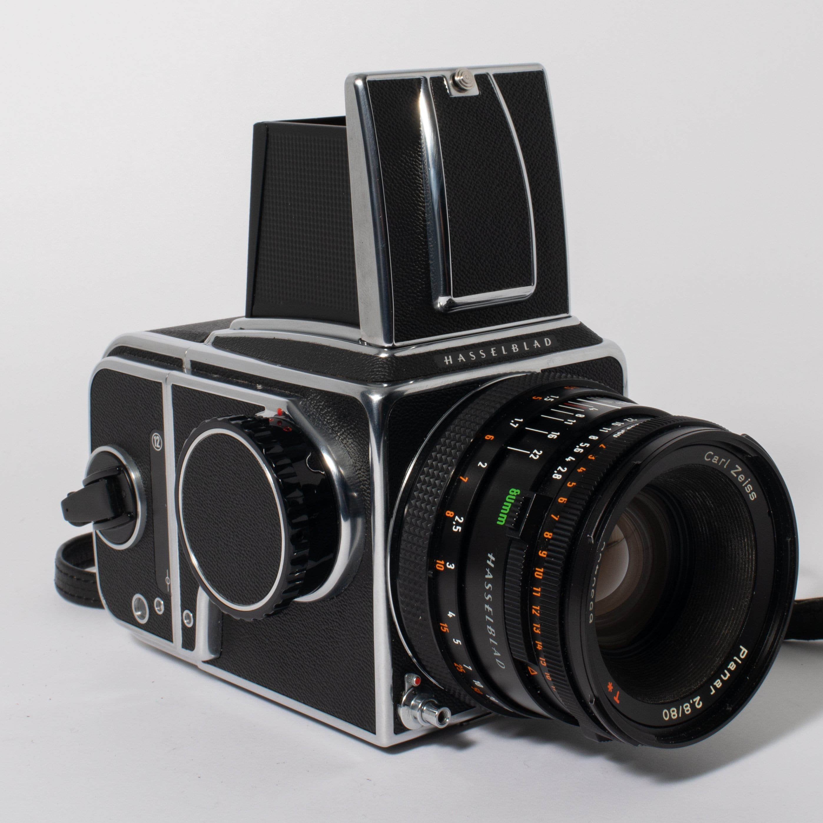 Hasselblad 500 C/M with Zeiss Planar 80mm f/2.8 CF Lens - FRESH