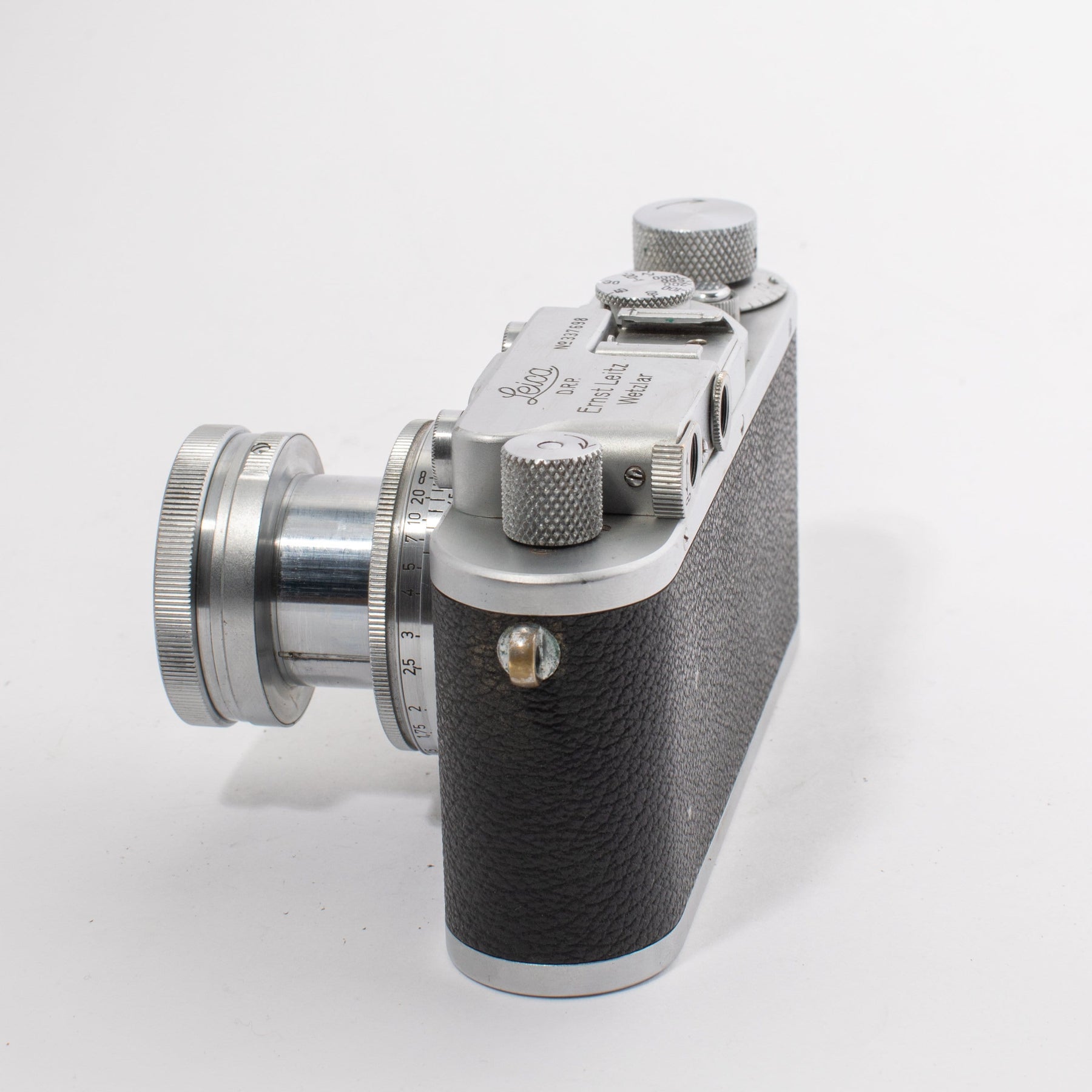 LEICA-337698-0005_1800x1800.