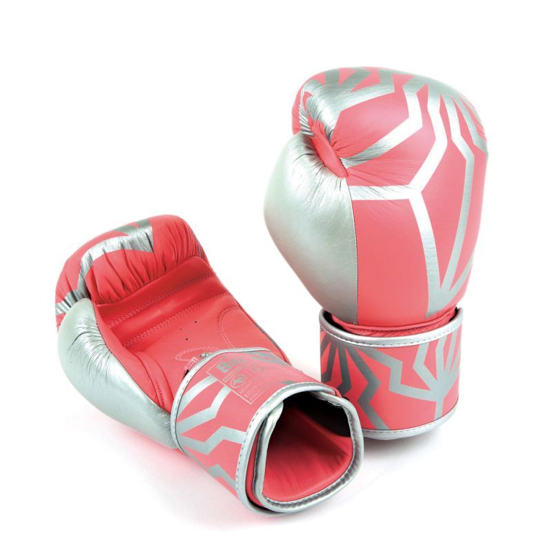 MARTIAL WORLD BAKIBAKI×MARTIAL WORLDコラボレーションボクシング