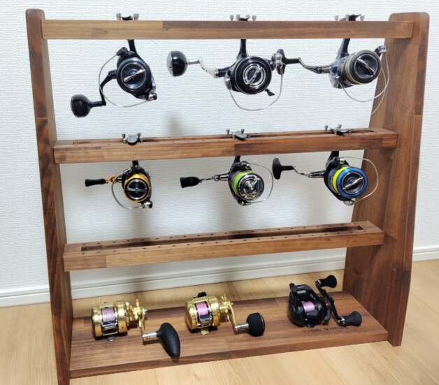 必要？ディスプレイに便利？WOOD WORKS製リールスタンド