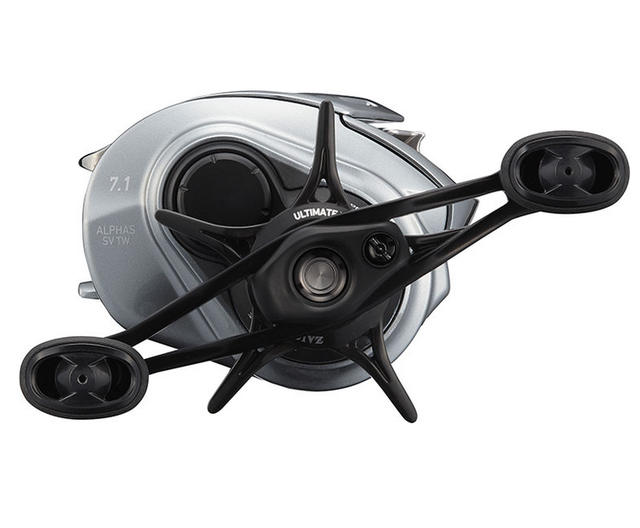 アルファスSV TWの実釣インプレ特集！ソルトで使える小型ベイトリール