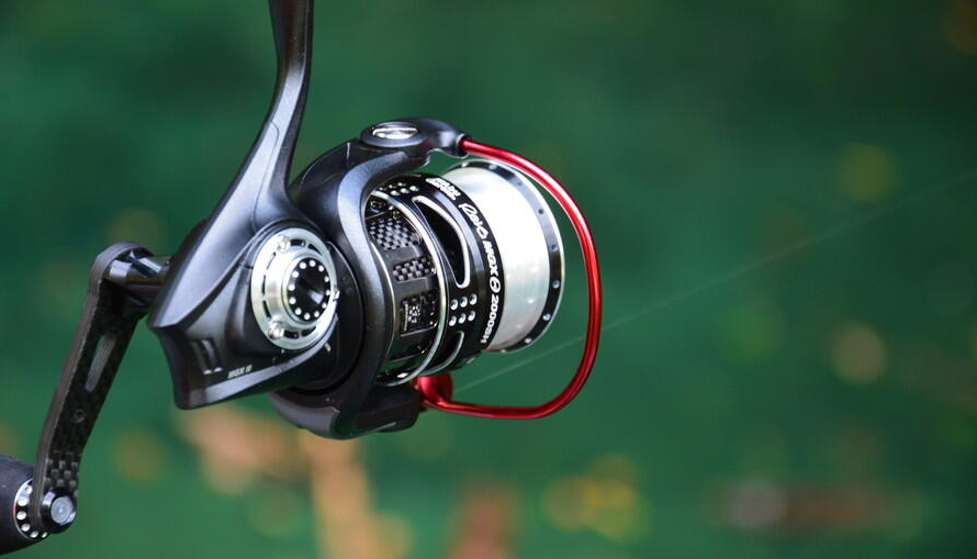 レボMGXシータが気になる！アブガルシアから発売中の軽量スピニングリール