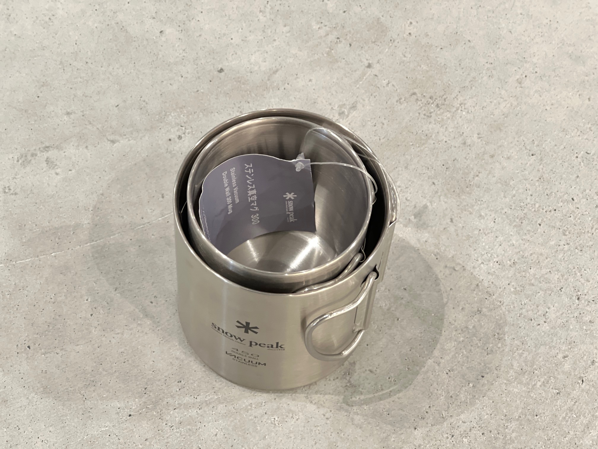 クリスマスプレゼントにぴったり！スノーピークステンレス真空マグご