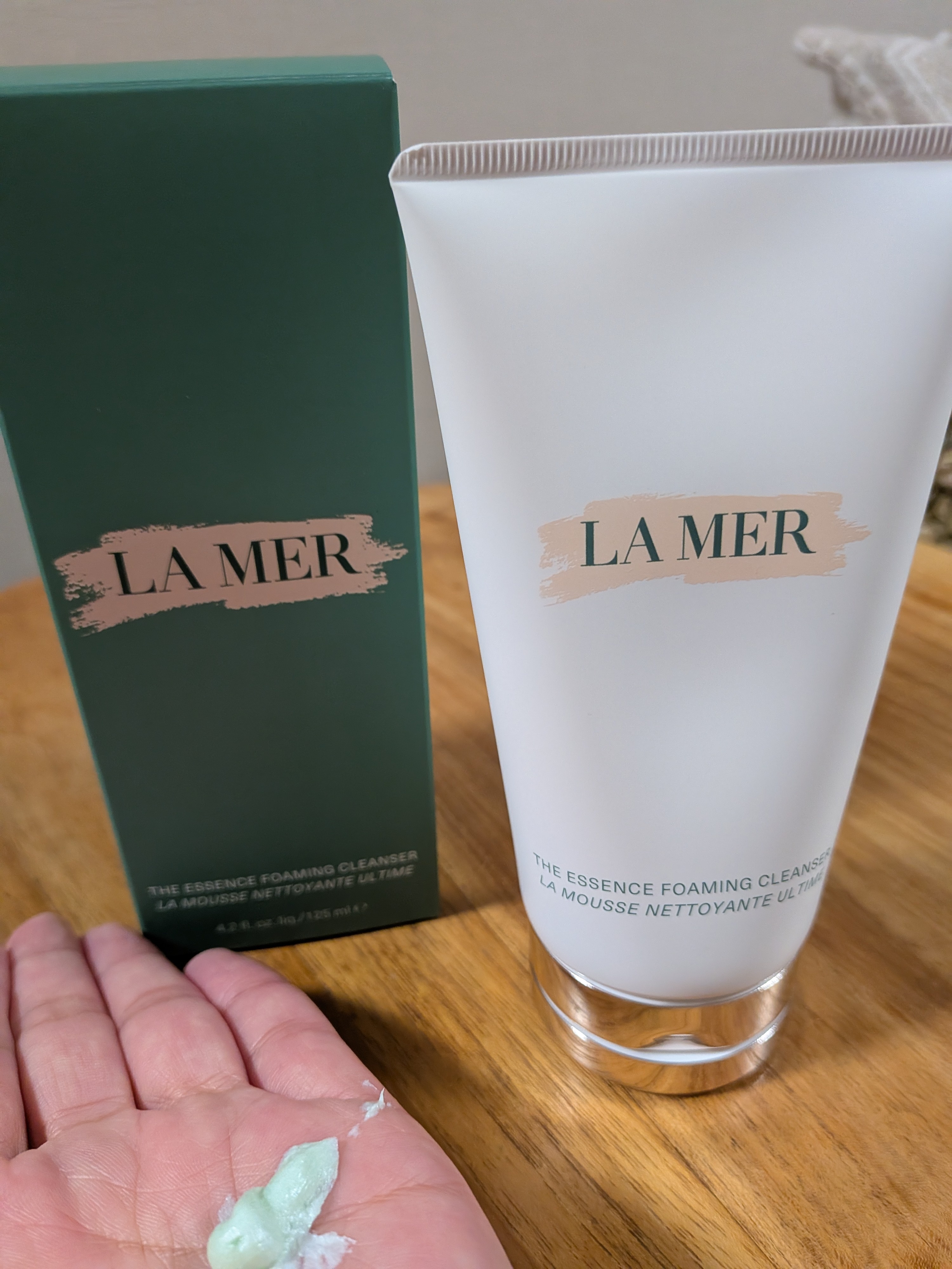 ラ・メール / ザ・エッセンス フォーミング クレンザーの公式商品情報